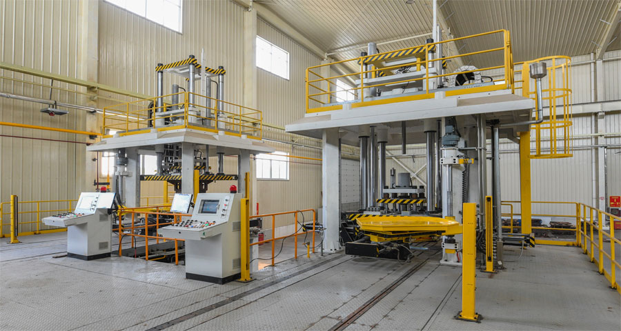 train suspension side view